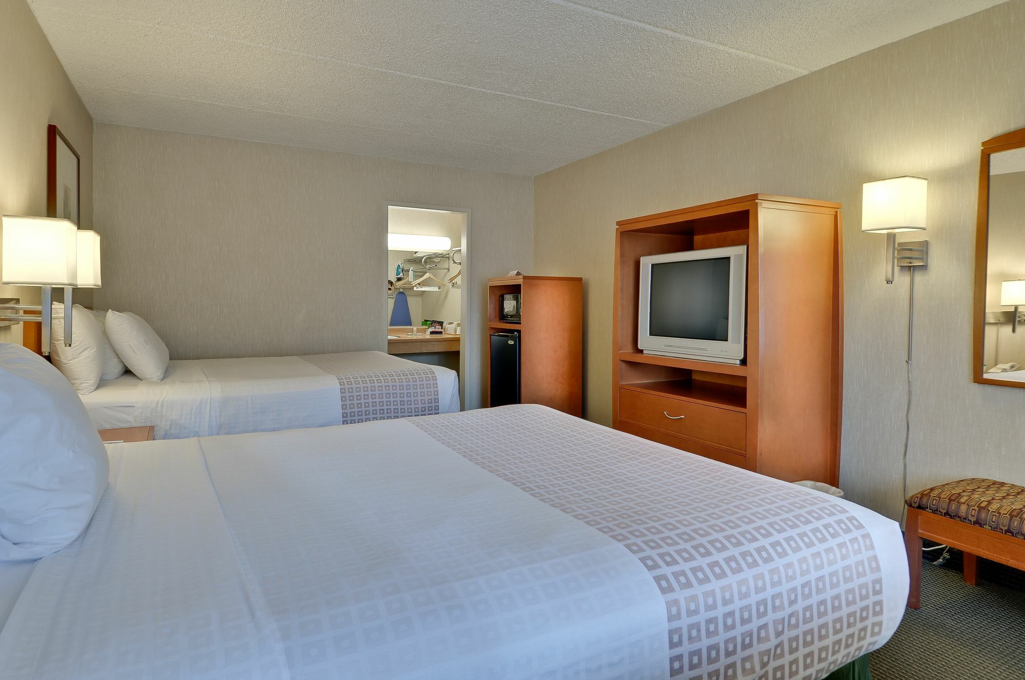 Vagabond Inn Executive Old Town Sacramento Esterno foto
