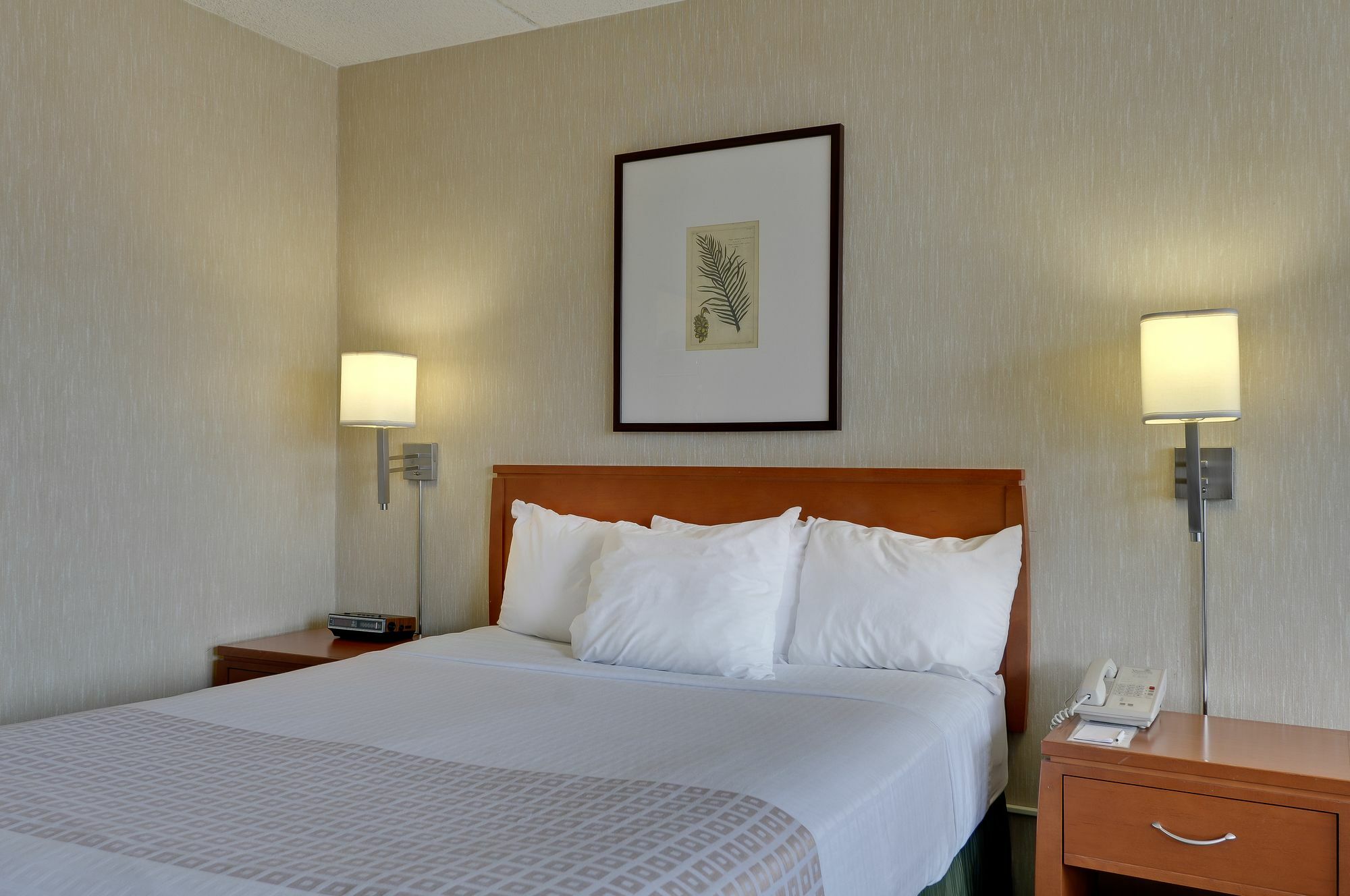 Vagabond Inn Executive Old Town Sacramento Esterno foto