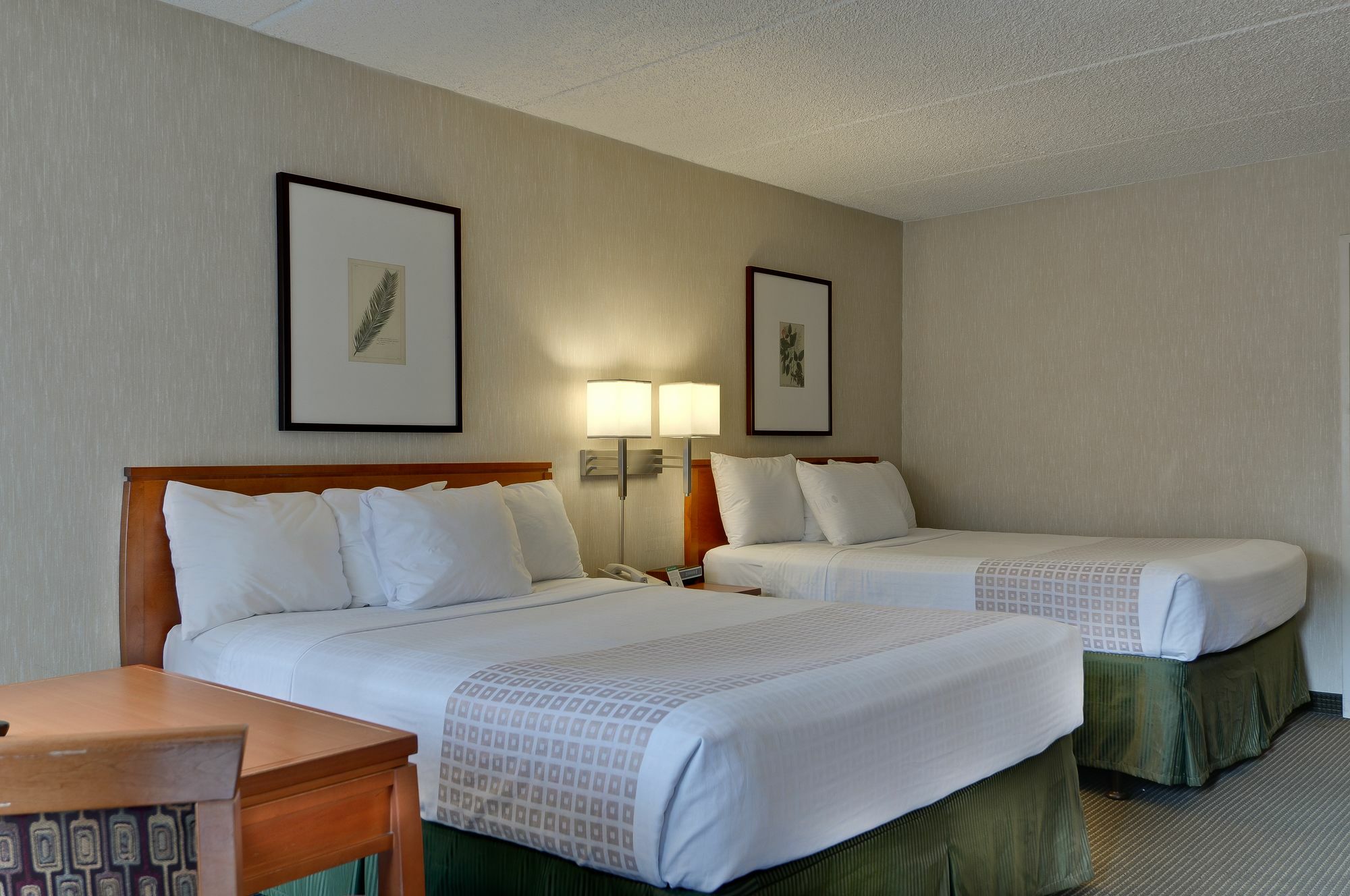 Vagabond Inn Executive Old Town Sacramento Esterno foto